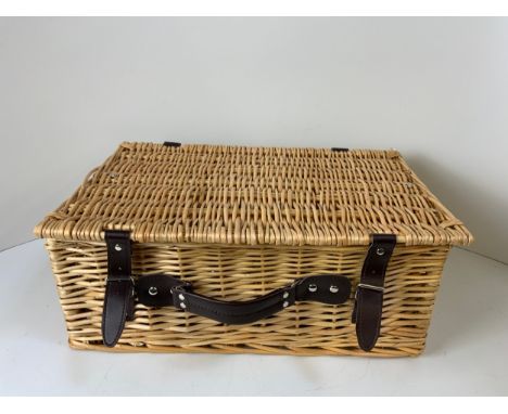 Wicker Hamper 