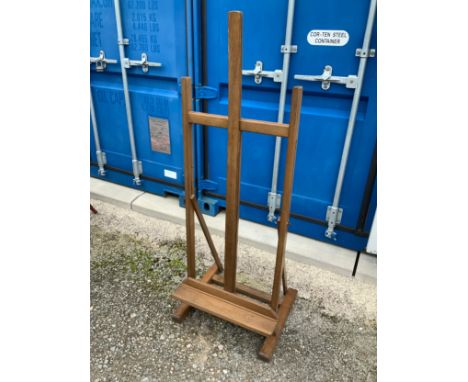 Large Easel 