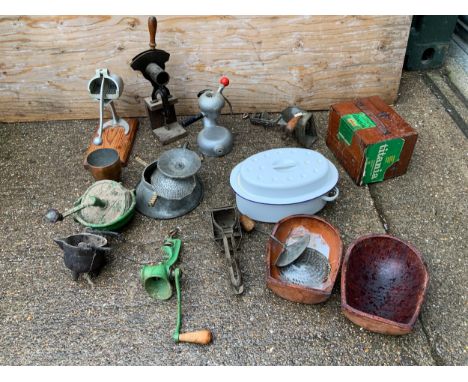Vintage Kitchenalia 