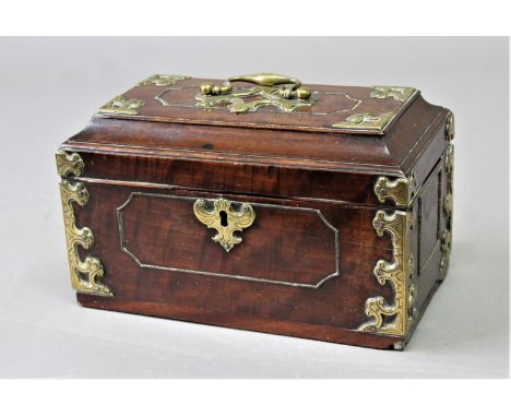 GEORGIAN MAHOGANY AND BRASS MOUNTED TEA CADDY with panelled sides and vacant interior, height 15.5cm, width 25.5cm, depth 14c
