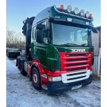 2005 SCANIA R470 TRACTOR UNIT WITH 60 TON METRE CRANE
