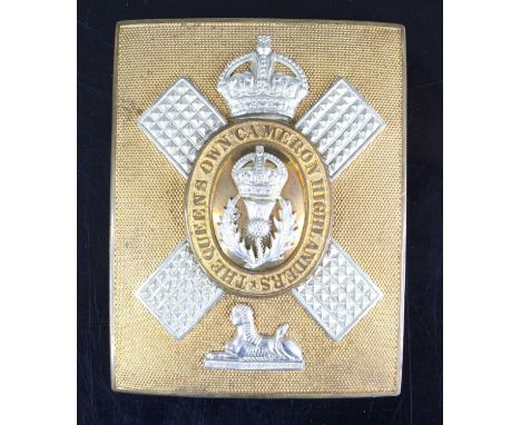A post 1900 Queen's Own Cameron Highlanders officer's shoulder belt plate, having hook and button fastenings verso. (1)