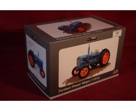A UH Fordson Power Major Tractor 1:16*
