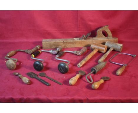 A box of hand tools 
