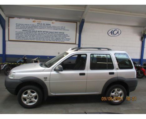 Make &amp; Model: L/Rover Freelander TD4 GSDate of Reg: FM52 CWZColour: Silvercc: 1951MoT: 22-11-2021Fuel Type: DIESELMileage