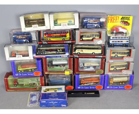 EFE - Corgi Original Omnibus - A collection of 21 x boxed truck and bus models in 1:76 scale including # OM46402 Caetano CT65