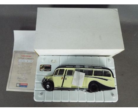 Original Classics - A boxed limited edition Bedford Duple OB coach in 1:24 scale in Royal Blue livery featuring working light