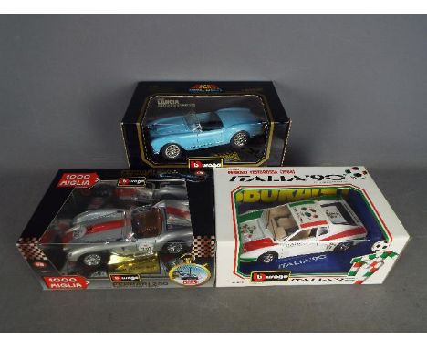 Bburago - A group of 3 x boxed 1:18 scale cars, # 3019IT Ferrari Testarossa Italia 90 edition, # 3207 Ferrari 250 Testa Rossa