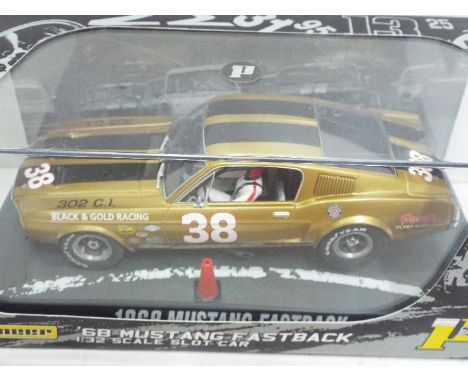 Pioneer - Slot Car in 1:32 Scale - Ref. P008. '68 Mustang Fastback. Appears mint in presentation case, with storage wear to o