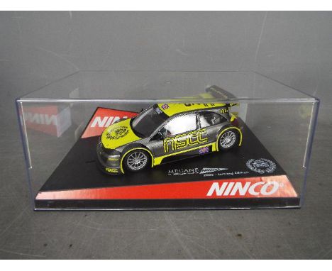 Ninco - NSCC Limited Edition(500) 2006 - Slot Car model in 1:32 Scale - # 50393 Renault Megane Trophy. Appears mint in presen