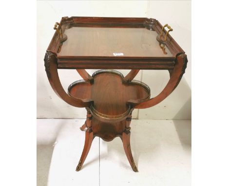 Edw. Mahogany Occasional/Serving Table, the glass tray top (removable) above a bow-shaped stretcher shelf, on turned supports