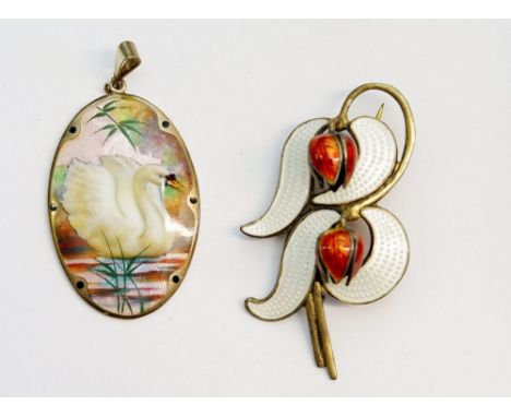 A Norwegian sterling silver 925 and enamel flower brooch by Aksel Holmsen and a silver and enamel pendant decorated swan, mar