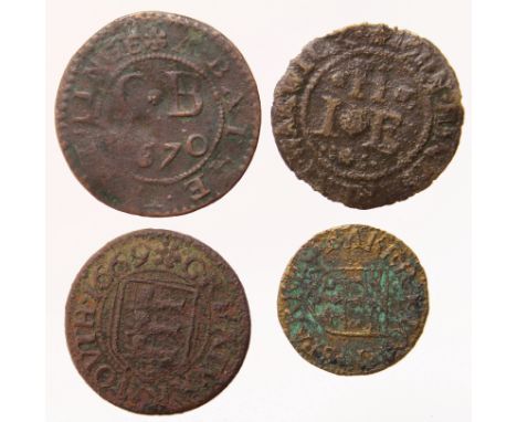 London 17th. century token halfpenny of Holborn of John Hunter 1664, W1426, F a ditto but of Somerset a farthing of Bath of 1