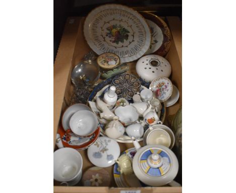 A small selection of decorative cabinet plates, a Wade water lily candle holder, a Wedgwood 'Ice Rose' trinket dish and pin d