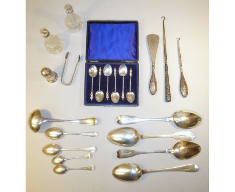 SET OF SIX APOSTLE SPOONS BY WILLIAM DEVENPORT, BIRMINGHAM 1905, BOXED, TWO SILVER HANDLED HOOKS, SILVER HANDLED SHOE HORN, S