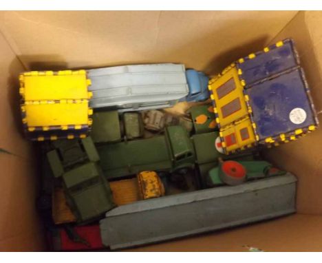 Box containing a quantity of mixed die-cast vehicles to include Dinky toys, Dinky Army vehicles Model numbers 677, green Fode