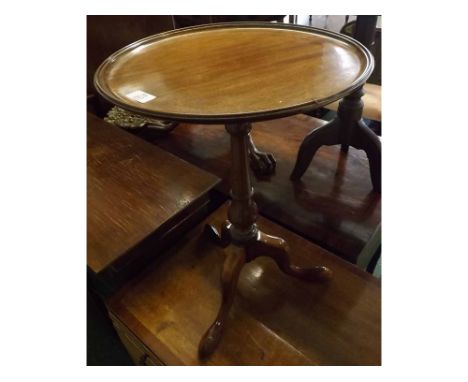 Reproduction mahogany circular top pedestal wine table on tripod base  