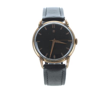 Universal gold plated gentleman's wristwatch, black dial with applied gilt hour markers and centre seconds, gilt dauphine han
