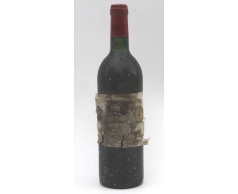 Vintage Wine: a bottle of Chateau Cheval Blanc, 1983, Saint-Emilion, Premier Grand Cru Classe, label in poor condition, U: ba