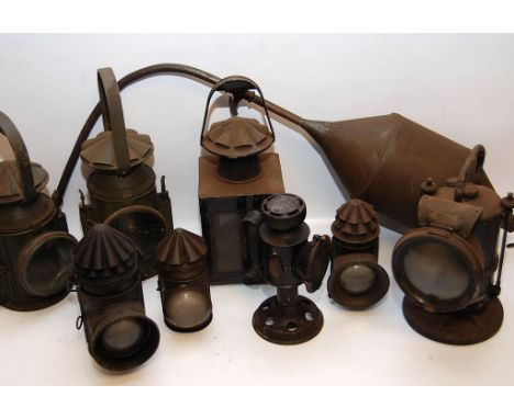 COLLECTION OF OIL LANTERNS ALONG WITH AN EARLY GAS LANTERN (SAID TO BE FROM NORWICH MARKET) COLLECTORS ITEMS ONLY (9 ITEMS) 