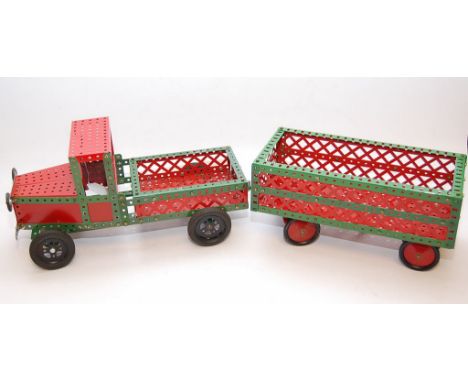 A VINTAGE MECCANO BUILT FARM LORRY WITH TRAILER 