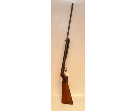 A VINTAGE .177 GAUGE BSA AIR RIFLE MODEL UN-MARKED 