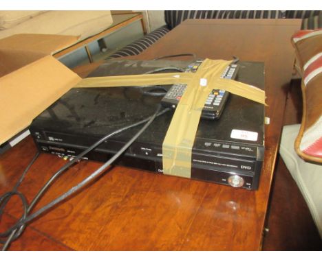PANASONIC VHS VIDEO RECORDER