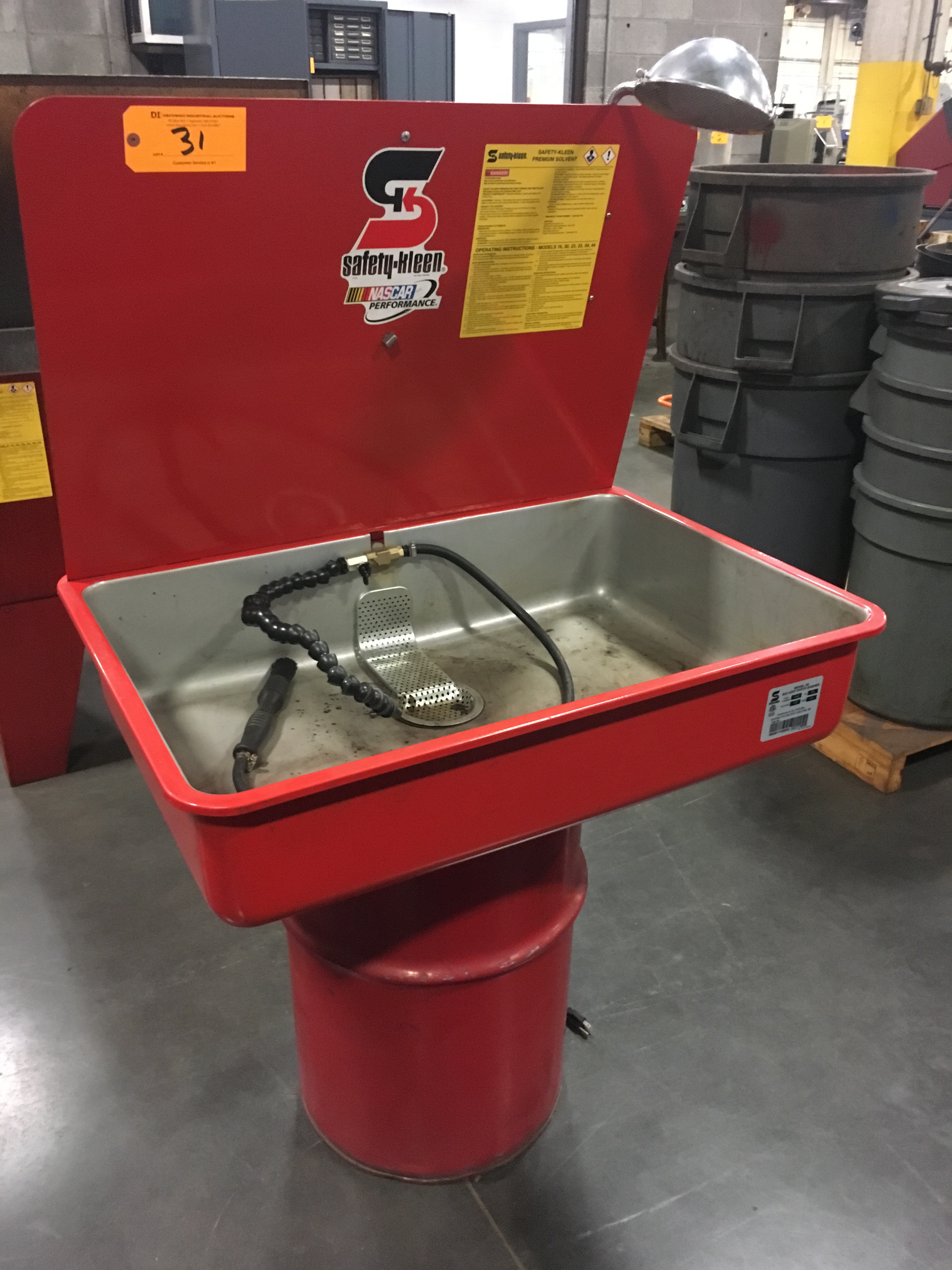 { Group of lots 30, 31, 32 } } } } Safety Kleen Model 30 Solvent Parts