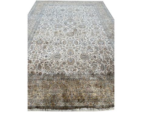 EXTREMELY FINE PURE SILK HEREKE DESIGN CARPET, 435cm x 300cm. 