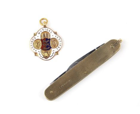 Vintage gold pen knife, with stainless steel blades, engine turned decoration, plain rectangular cartouche, in 9 ct hallmarke