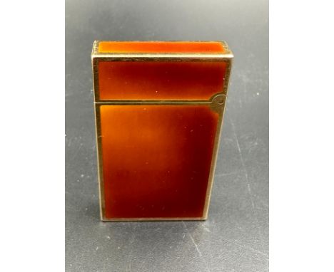 A Vintage S T Dupont lighter, Laque De Chine