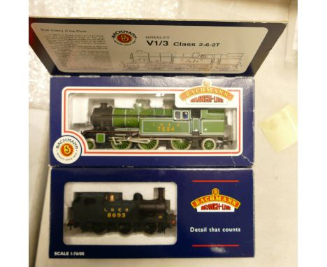 Boxed OO/Ho Bachmann V1/3 Class 2-6-2t &amp; J72 8693 Locomotives(2) 