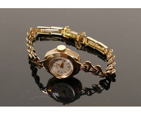 Ladies Gold Rotary Watch: 12 grams total weight 