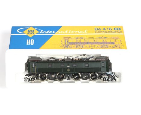RoCo HO SBB Be 4/6 1-Bo-Bo-1 electric locomotive, 12323. With twin pantograph, in dark green livery, with dark grey roof and 