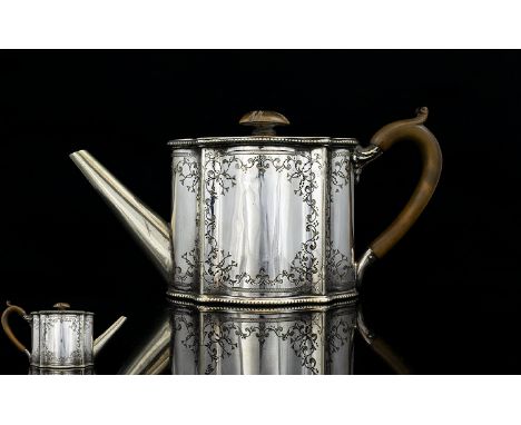 George III Period - Horn Handle Silver Plated Teapot for One, of Classical Design. Wonderful Quality, Shape and Proportions, 