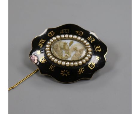 A Victorian yellow metal, seed pearl and black enamel mourning pendant brooch, 42mm.