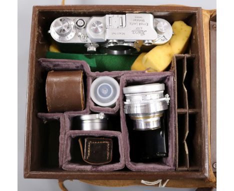 A Leica camera no.421141, cased with accessories