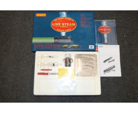 Hornby OO gauge model railways R2485 Live Steam Locomotive Flying Scotsman set boxed 