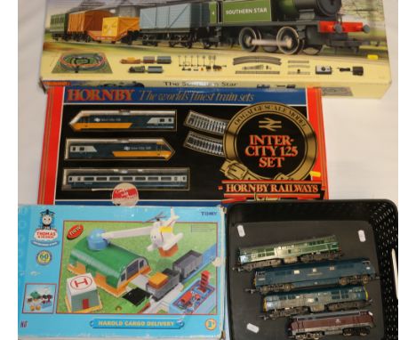 Hornby OO gauge model railways R1132 The Southern Star train set, R546 Intercity 125 high speed train set, both sets boxed, T