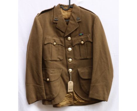 British Army dress uniform khaki green jacket with Hawkes and Co Ltd interior pocket label "E321 Captain M A Fox Oct 1946", h