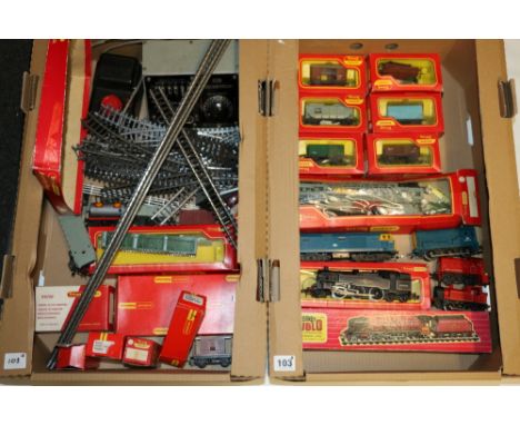 Hornby Dublo 2226 4-6-2 City of London tender locomotive 46245 BR maroon boxed and 2-6-4 locomotive 80033 BR black, Triang Ho