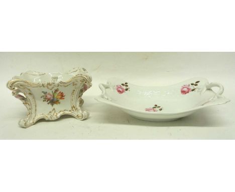 Meissen style flower pot decorated with flowers together with a Coalport style dish, decorated with roses (2)