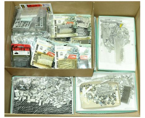 War Gaming Figures, Vehicles &amp; Others large Mixed Group. To include WWII Micro Armour US-41 Infantry Heavy Weapons, US-77