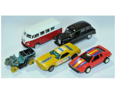 A unboxed group to include Hot Wheels (Red Line) Snake, Charbens Car, Welly Taxi Cab plus others. Conditions generally appear