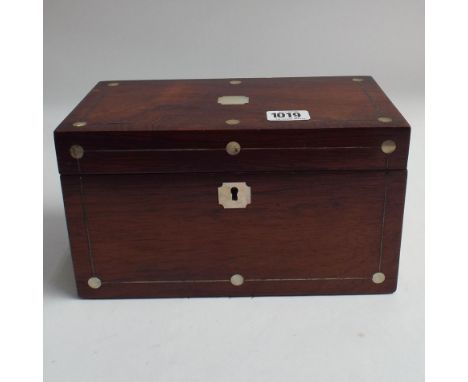 Early Victorian rosewood mother of pearl inlaid 2 division  tea caddy 