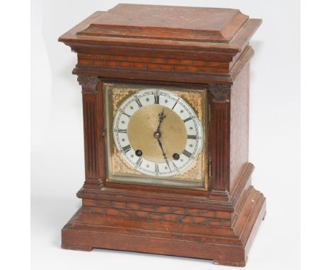 Early 20th century oak cased mantel clock, case with architectural detailing, appx 12" high 