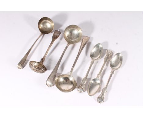 Victorian silver flatware incl. pair of ladles, sifter spoon, three teaspoons and an earlier Geo.IV silver ladle, various dat