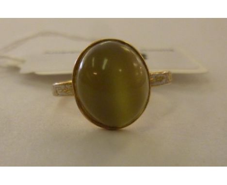 An 18ct gold mourning ring       11