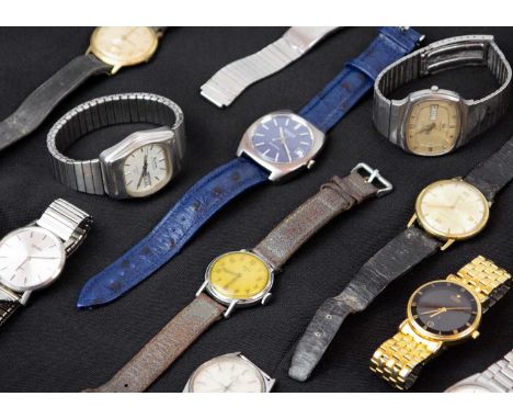 A selection of seven quartz gents wristwatches with other three mechanical wristwatches Bulova qurtz 36mm, Montine of Switzer