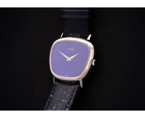 PIAGET - A 1970's 18ct white gold lapis lazuli dial gentleman's manual wind dress wristwatch. Ref. 9465, the 24mm signed lapi